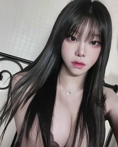 Foamharin onlyfans model images