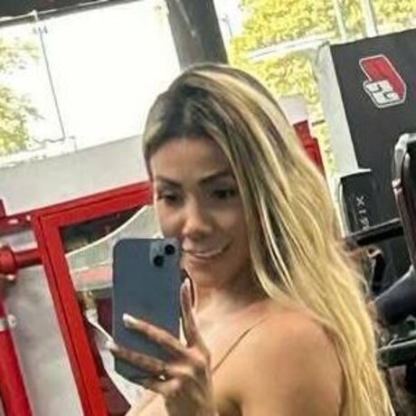 antonelabustamanteo onlyfans fotos