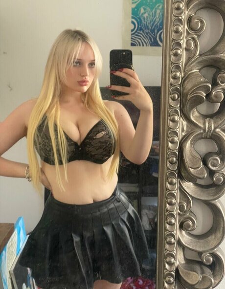 TalkFastEllie onlyfans sex