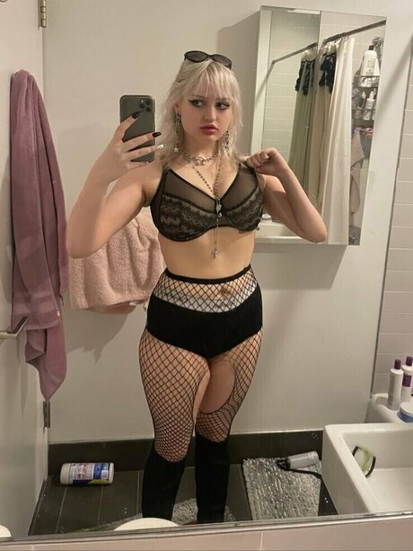 TalkFastEllie nude leaked onlyfans