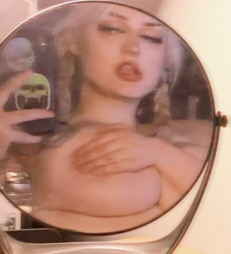 TalkFastEllie onlyfans leaks free