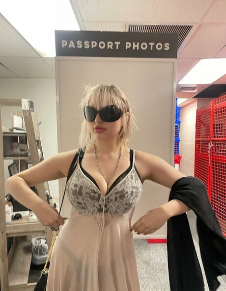 TalkFastEllie onlyfans nudes leaks