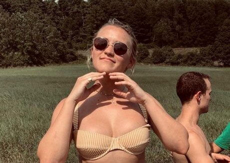 emilyosment onlyfans nude leaked