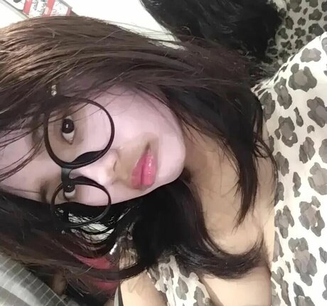 Riska Saputri onlyfans sex leaks