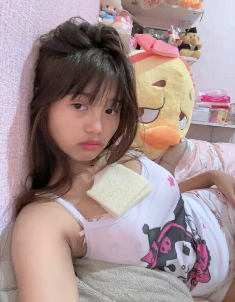 Riska Saputri leaked nude onlyfans
