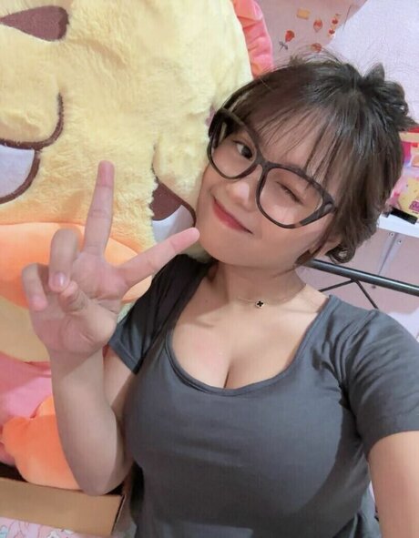 Riska Saputri leak onlyfans