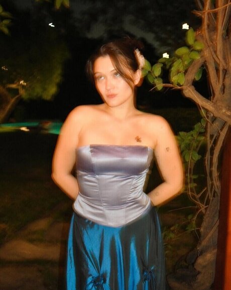 Isa Briones onlyfans pics