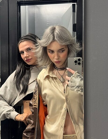 Sophie Powers onlyfans free content