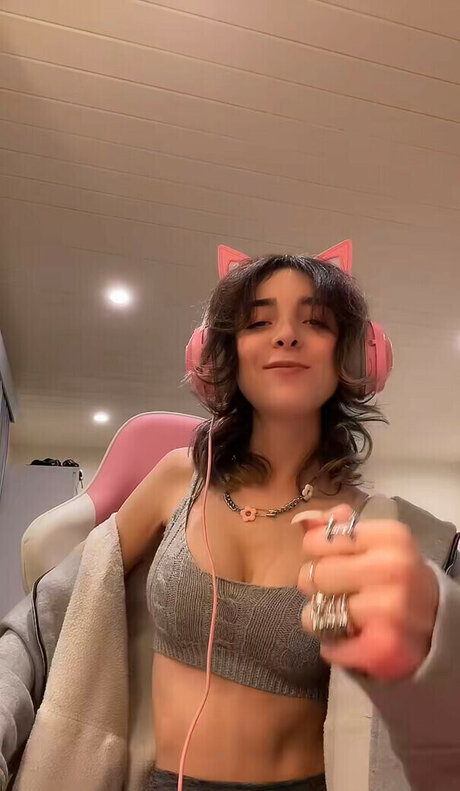 Sophie Powers onlyfans sex tape