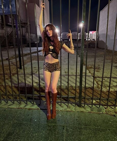 Michaela Jill Murphy nude only fans leaks