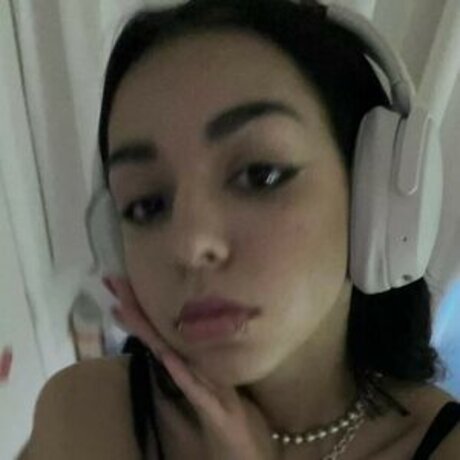 userwholovesnowfall onlyfans sex