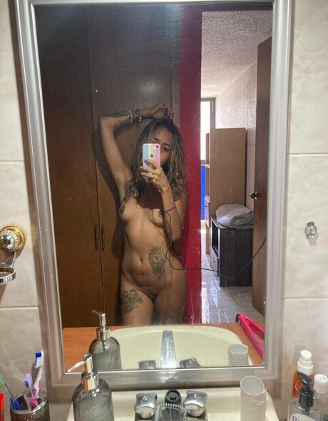 Saturnna Moon nude leaks onlyfans