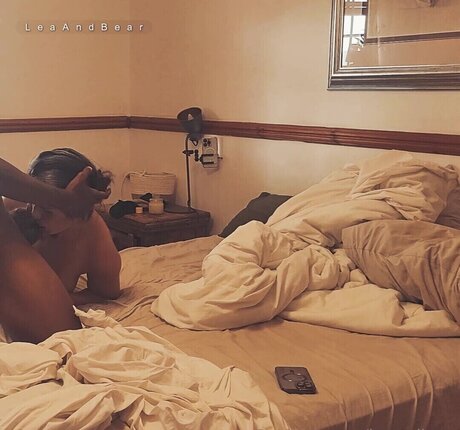 Leah And Bear only fans nudes