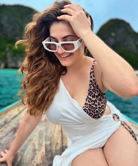 Shivaleeka Oberoi porn onlyfans