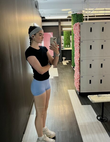 Rose Ruland onlyfans nudes