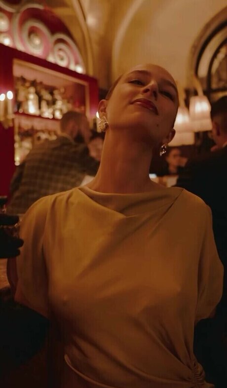 izzipoopi only fans pics