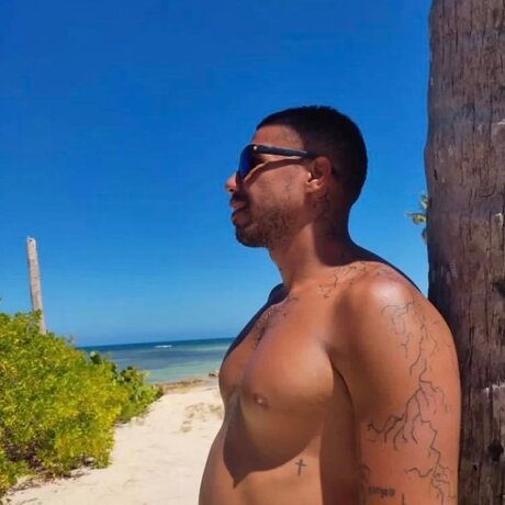 Juancho Acosta onlyfans leaked tits