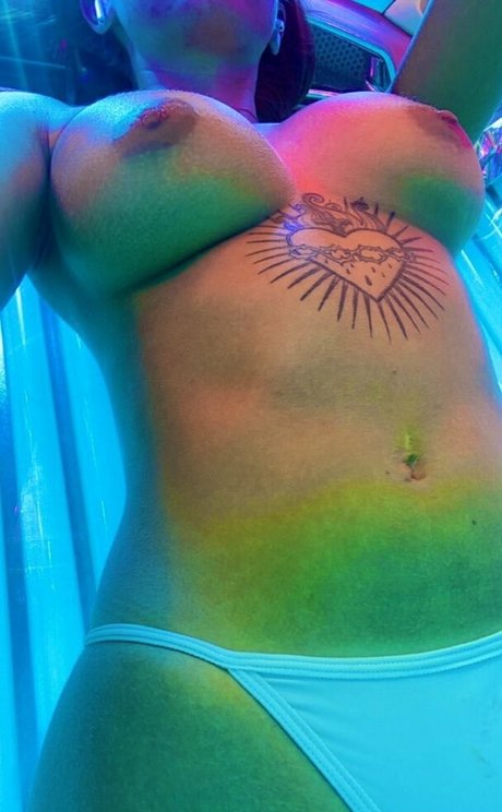 Courtney Egerton onlyfans naked leak