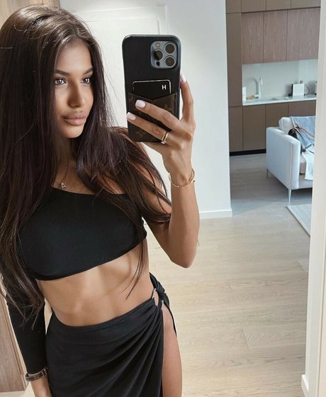 nastiruslanovna onlyfans free content