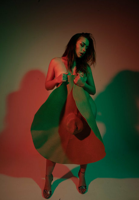 momoneyyymoprobzzz onlyfans porn leak