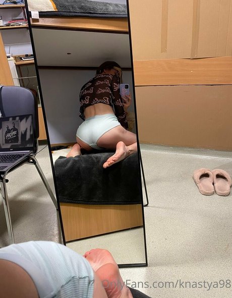 knastya98 naked onlyfans