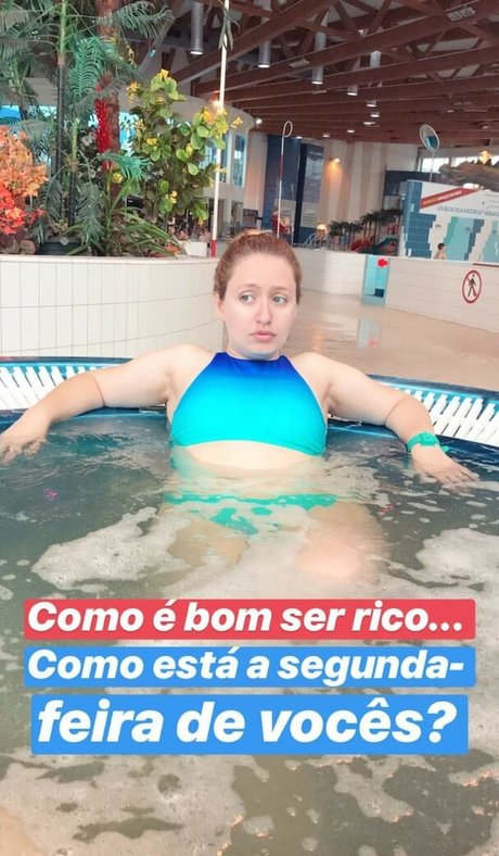 Carol Capel onlyfans nude leaks