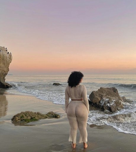 Katelyn Folasade leaked onlyfans nude