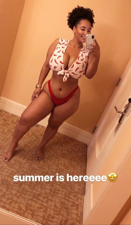 Katelyn Folasade leaked onlyfans pictures