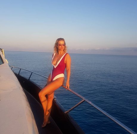 Cristina Ferreira leaked only fans nudes