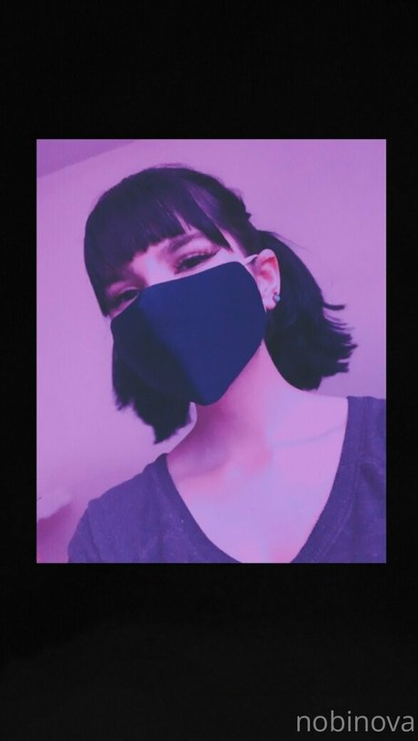 nobinova  photos