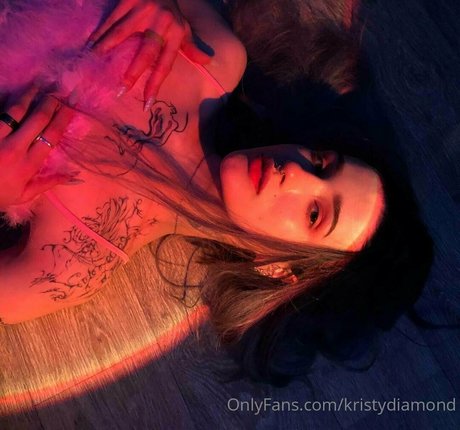kristydiamond onlyfans model