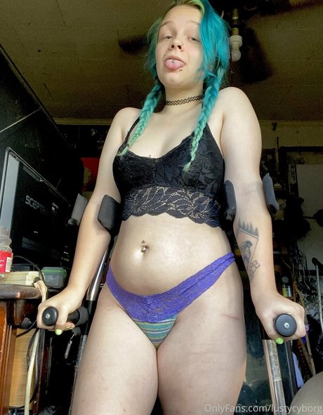 lustycyborg  depiction