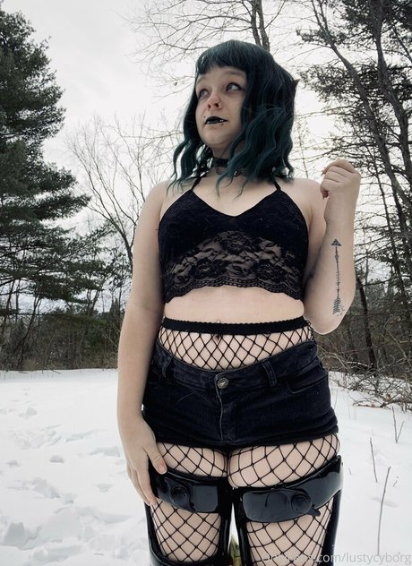 lustycyborg onlyfans photo