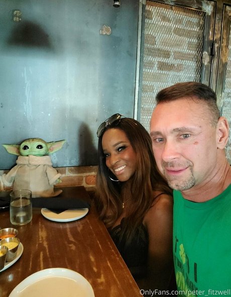 swinger couple boobs onlyfans