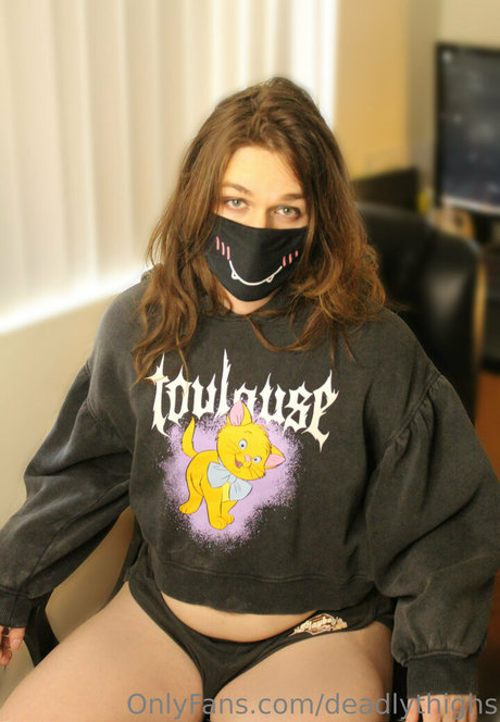 deadlythighs onlyfans leaked naked