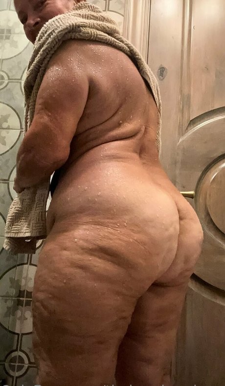 thebumbumbaroness onlyfans leak new