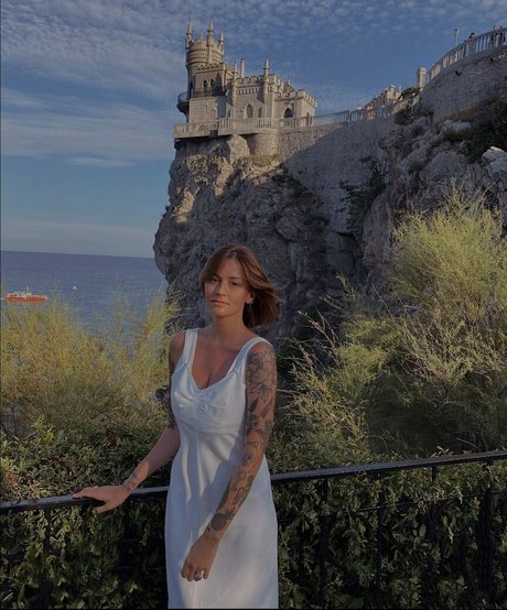 goth pawg onlyfans adult image