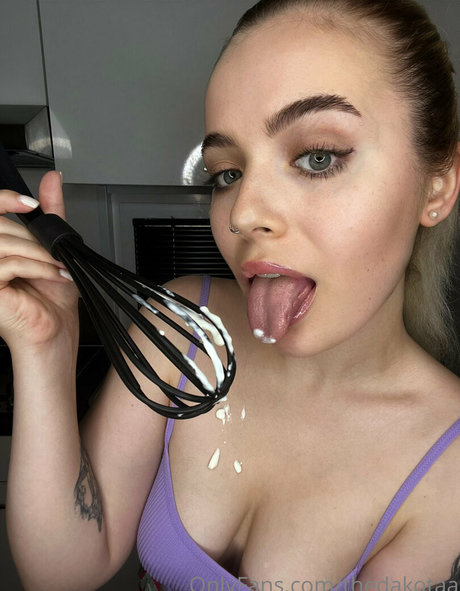 thedakotaa new onlyfans leak