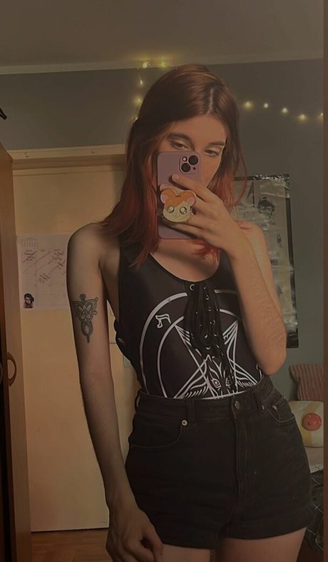 Danna Alquati only fans pictures