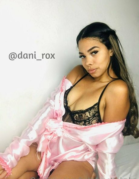 hotbrunettebabe en onlyfans