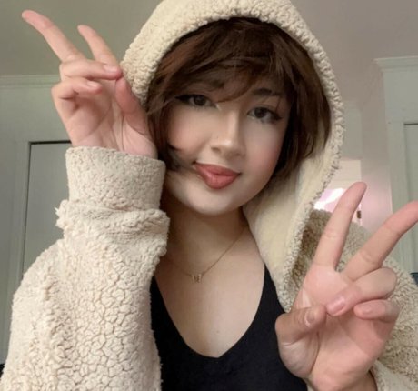 mintyjamie onlyfans content