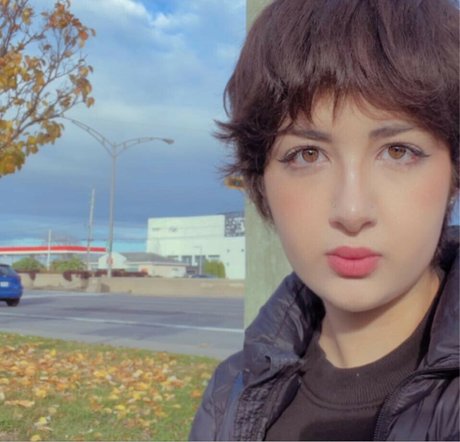 mintyjamie onlyfans public photos