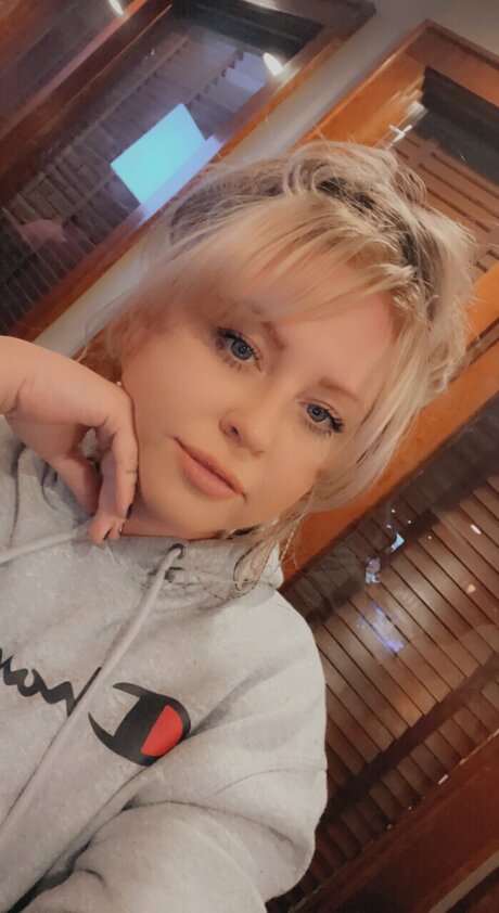 Kate Lee onlyfans sextape