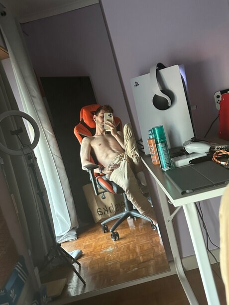 A Nunes_ onlyfans model photo