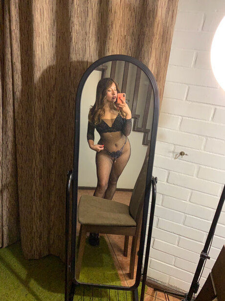 M a san naked onlyfans