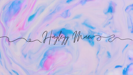 H A Y L E Y Y  snapshot