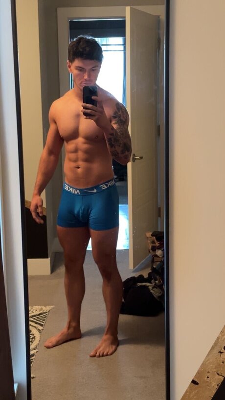 Schimmsky onlyfans leaked.