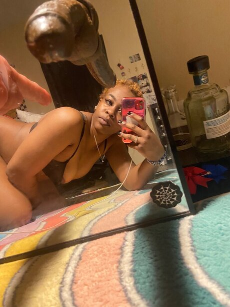 good girl_ onlyfans tits