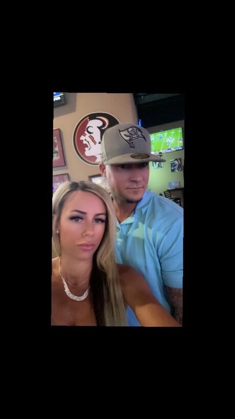 Christina Warren onlyfans nude pics