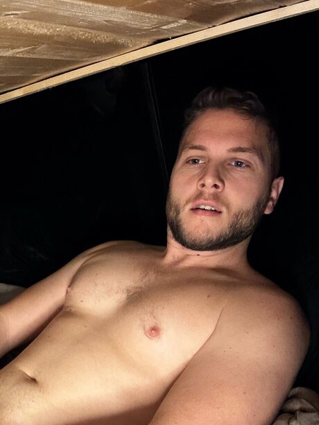 Vanlife Nick onlyfans nude